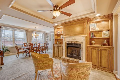 Tiny photo for 10 E Burlington Street #3B, Riverside, IL 60546 (MLS # 12607040)