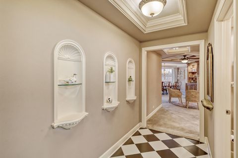 Tiny photo for 10 E Burlington Street #3B, Riverside, IL 60546 (MLS # 12607040)