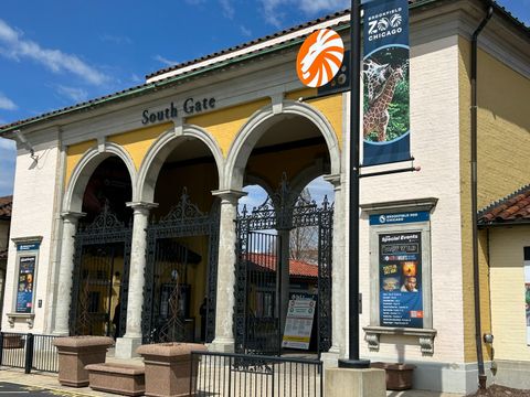 Tiny photo for 10 E Burlington Street #3B, Riverside, IL 60546 (MLS # 12607040)