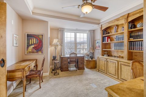 Tiny photo for 10 E Burlington Street #3B, Riverside, IL 60546 (MLS # 12607040)