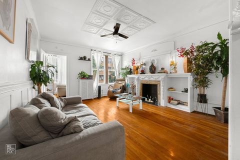 Tiny photo for 7000 S Paxton Avenue #1N, Chicago, IL 60649 (MLS # 12430491)