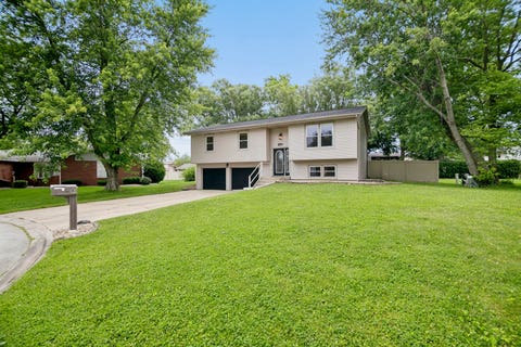 Photo of 440 Dover Turn, Bourbonnais, IL 60914 (MLS # 12687904)
