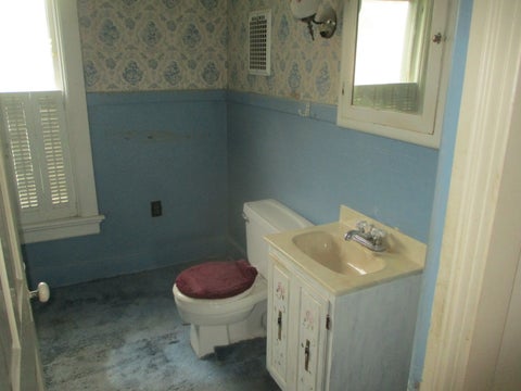 Tiny photo for 151 Jones Street, Ottawa, IL 61350 (MLS # 12731276)