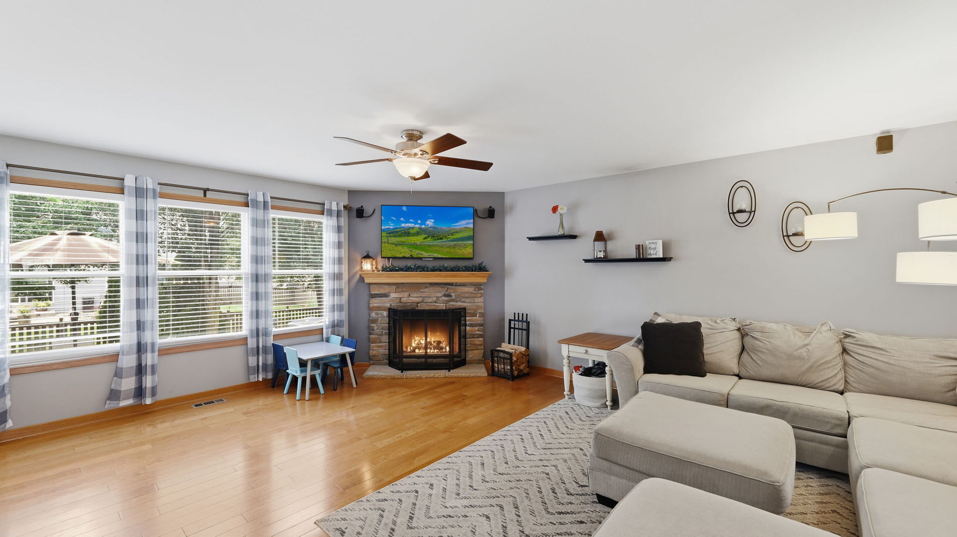 1140 BLACKBERRY CREEK Drive