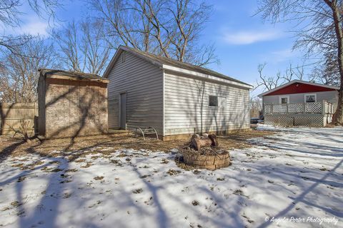 Tiny photo for 42224 N Lakeview Drive, Antioch, IL 60002 (MLS # 12567167)