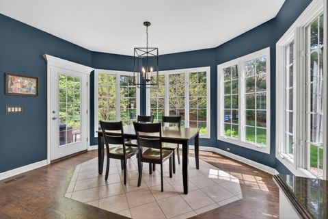 Tiny photo for 40W310 Waterford Lane, St. Charles, IL 60175 (MLS # 12636620)