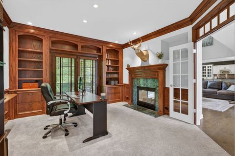 Tiny photo for 40W310 Waterford Lane, St. Charles, IL 60175 (MLS # 12636620)