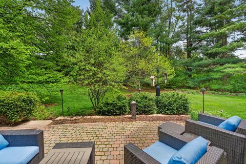 Tiny photo for 40W310 Waterford Lane, St. Charles, IL 60175 (MLS # 12636620)