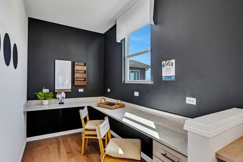 Tiny photo for 3180 Semple Way, Mundelein, IL 60060 (MLS # 12516338)