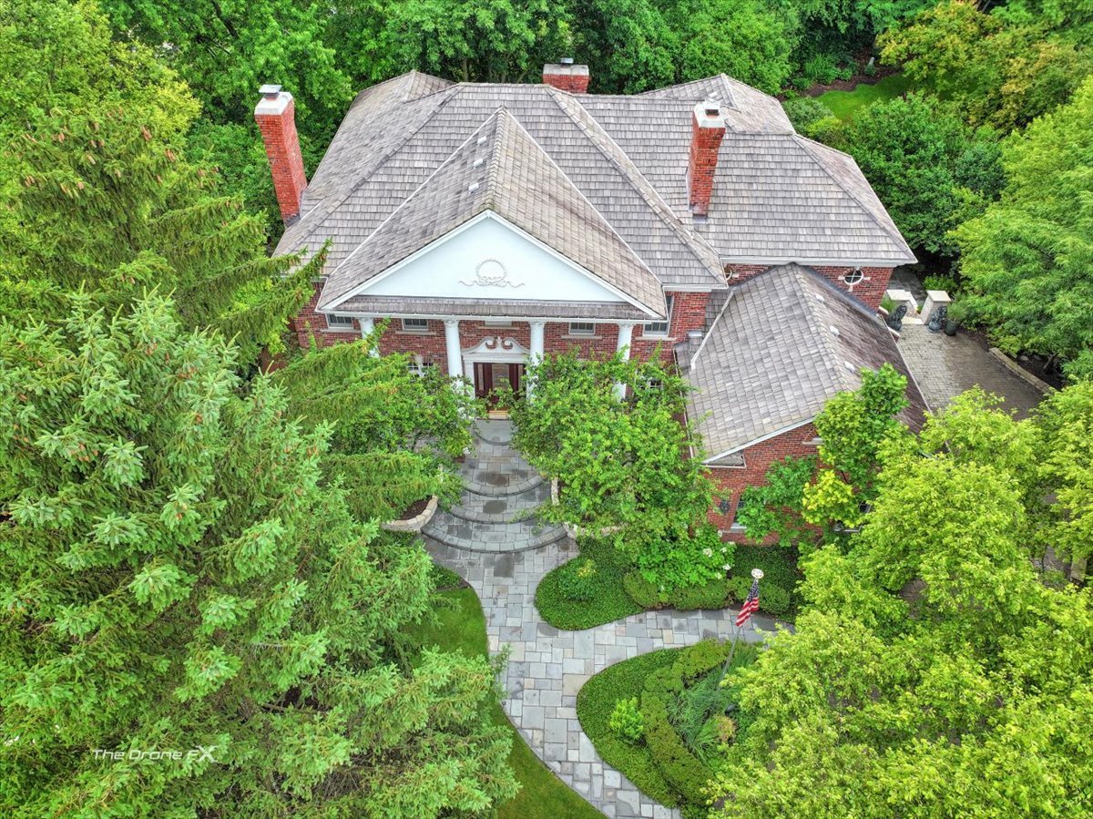 1602 Hunters Glen Drive