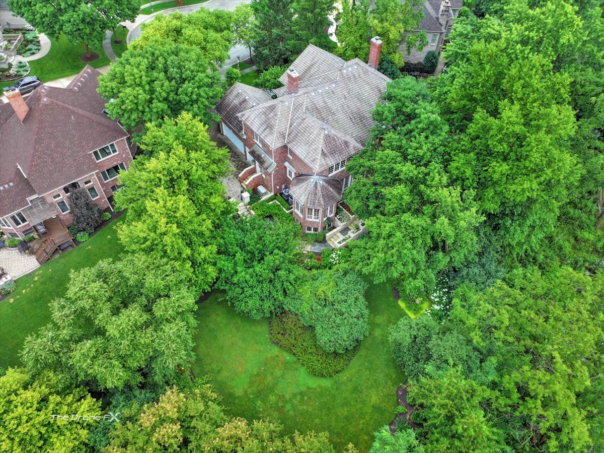 1602 Hunters Glen Drive