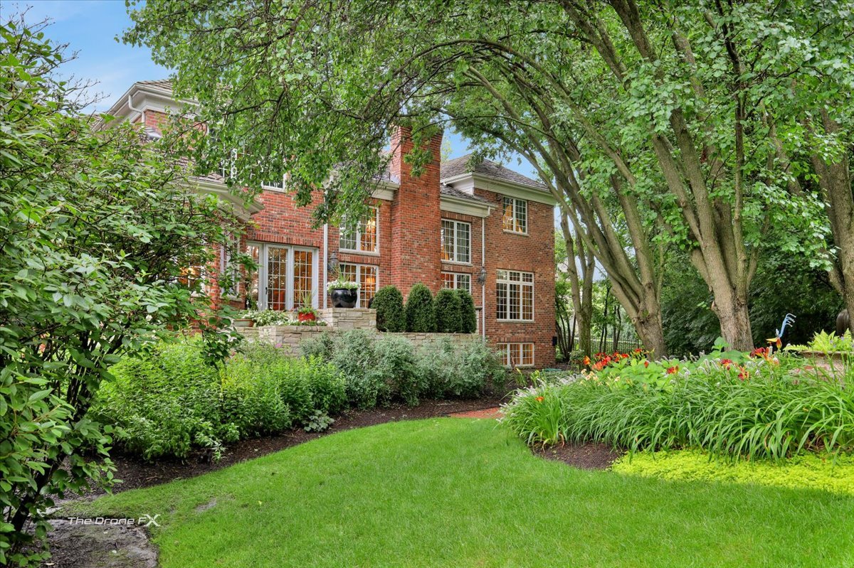 1602 Hunters Glen Drive