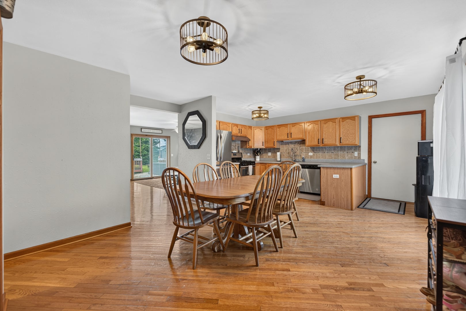 10205 Sharon Lane