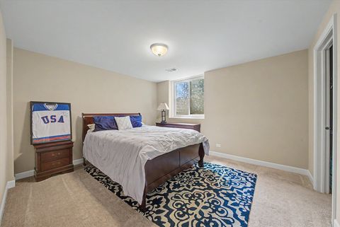 Tiny photo for 735 Woodglen Lane, Lemont, IL 60439 (MLS # 12624891)