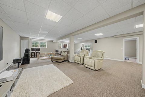 Tiny photo for 735 Woodglen Lane, Lemont, IL 60439 (MLS # 12624891)