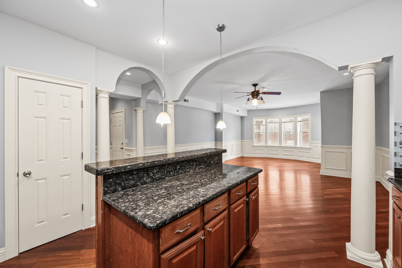 7020 S PAXTON Avenue 1S