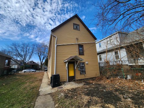 Tiny photo for 8349 S Essex Avenue, Chicago, IL 60617 (MLS # 12578576)