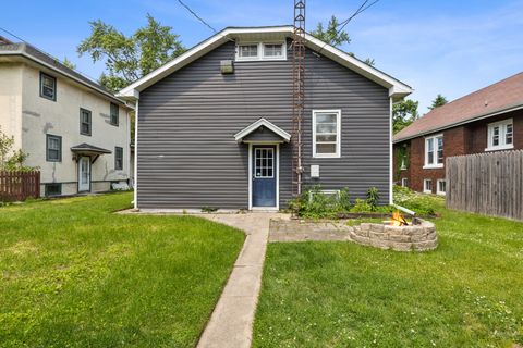 Tiny photo for 956 S Elm Avenue, Kankakee, IL 60901 (MLS # 12393799)