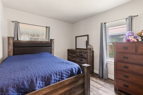 Tiny photo for 956 S Elm Avenue, Kankakee, IL 60901 (MLS # 12393799)