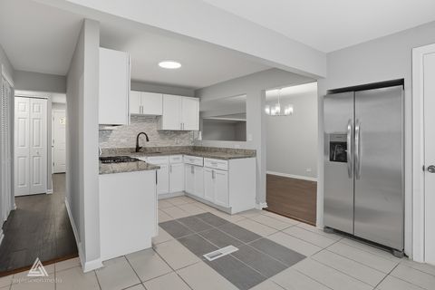 Tiny photo for 19020 John Avenue, Country Club Hills, IL 60478 (MLS # 12544024)