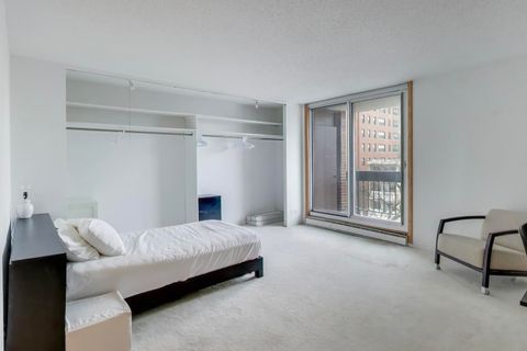 Tiny photo for 5901 N Sheridan Road #6K, Chicago, IL 60660 (MLS # 12546926)