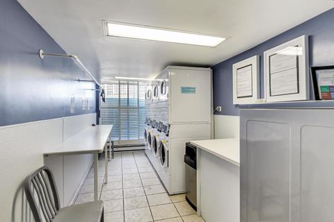 Tiny photo for 5901 N Sheridan Road #6K, Chicago, IL 60660 (MLS # 12546926)