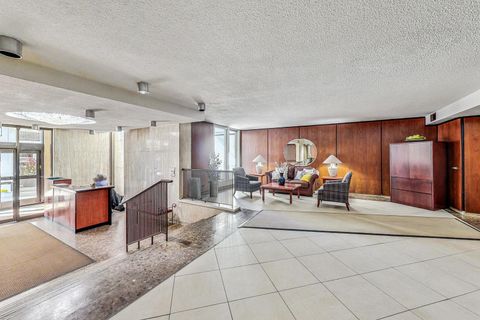 Tiny photo for 5901 N Sheridan Road #6K, Chicago, IL 60660 (MLS # 12546926)