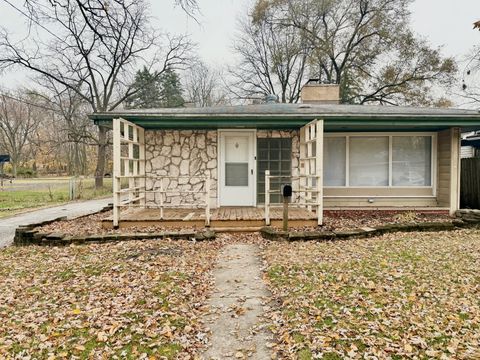 Photo of 1465 Ridge Road, Homewood, IL 60430 (MLS # 12520878)