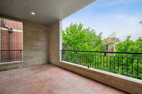 Tiny photo for 1021 N Wood Street #3, Chicago, IL 60622 (MLS # 12607886)