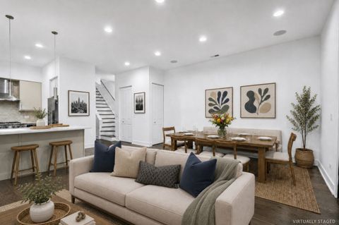Tiny photo for 1021 N Wood Street #3, Chicago, IL 60622 (MLS # 12607886)