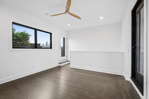 Tiny photo for 1021 N Wood Street #3, Chicago, IL 60622 (MLS # 12607886)