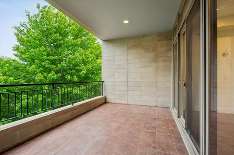 Tiny photo for 1021 N Wood Street #3, Chicago, IL 60622 (MLS # 12607886)