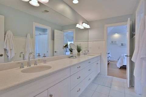 Tiny photo for 187 E Orchard Street, Elmhurst, IL 60126 (MLS # 12461656)