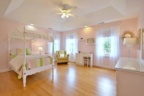 Tiny photo for 187 E Orchard Street, Elmhurst, IL 60126 (MLS # 12461656)