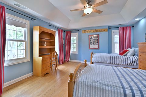 Tiny photo for 187 E Orchard Street, Elmhurst, IL 60126 (MLS # 12461656)