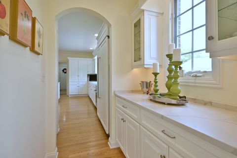 Tiny photo for 187 E Orchard Street, Elmhurst, IL 60126 (MLS # 12461656)