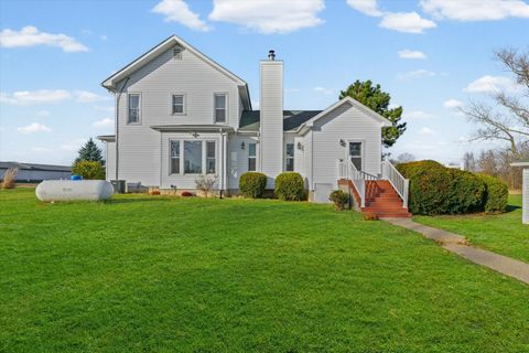 Tiny photo for 1502 E Winter Avenue, Danville, IL 61834 (MLS # 12520078)