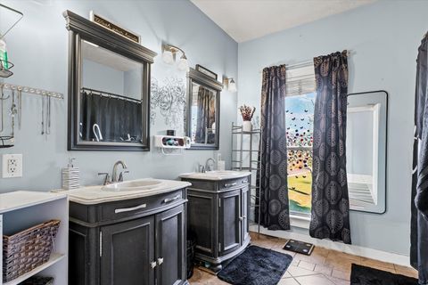 Tiny photo for 1502 E Winter Avenue, Danville, IL 61834 (MLS # 12520078)