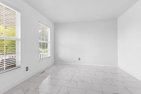 Tiny photo for 2225 National Sewing Avenue, Belvidere, IL 61008 (MLS # 12475247)