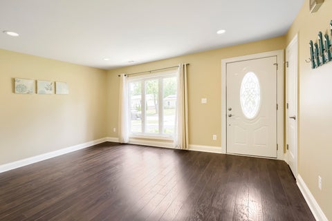 Tiny photo for 714 Sunset Circle, Streamwood, IL 60107 (MLS # 12670498)