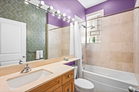 Tiny photo for 667 W Barry Avenue #3N, Chicago, IL 60657 (MLS # 12536711)