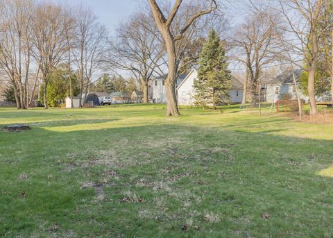 Tiny photo for 1606 Coffelt Avenue, Davenport, IA 52803 (MLS # 12615499)