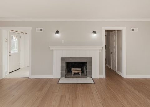 Tiny photo for 1606 Coffelt Avenue, Davenport, IA 52803 (MLS # 12615499)