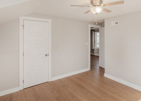 Tiny photo for 1606 Coffelt Avenue, Davenport, IA 52803 (MLS # 12615499)