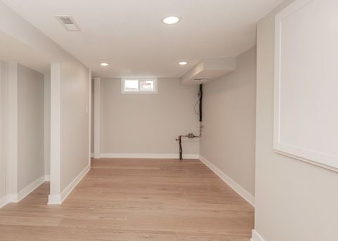 Tiny photo for 1606 Coffelt Avenue, Davenport, IA 52803 (MLS # 12615499)