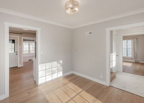 Tiny photo for 1606 Coffelt Avenue, Davenport, IA 52803 (MLS # 12615499)