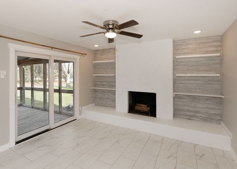 Tiny photo for 1606 Coffelt Avenue, Davenport, IA 52803 (MLS # 12615499)