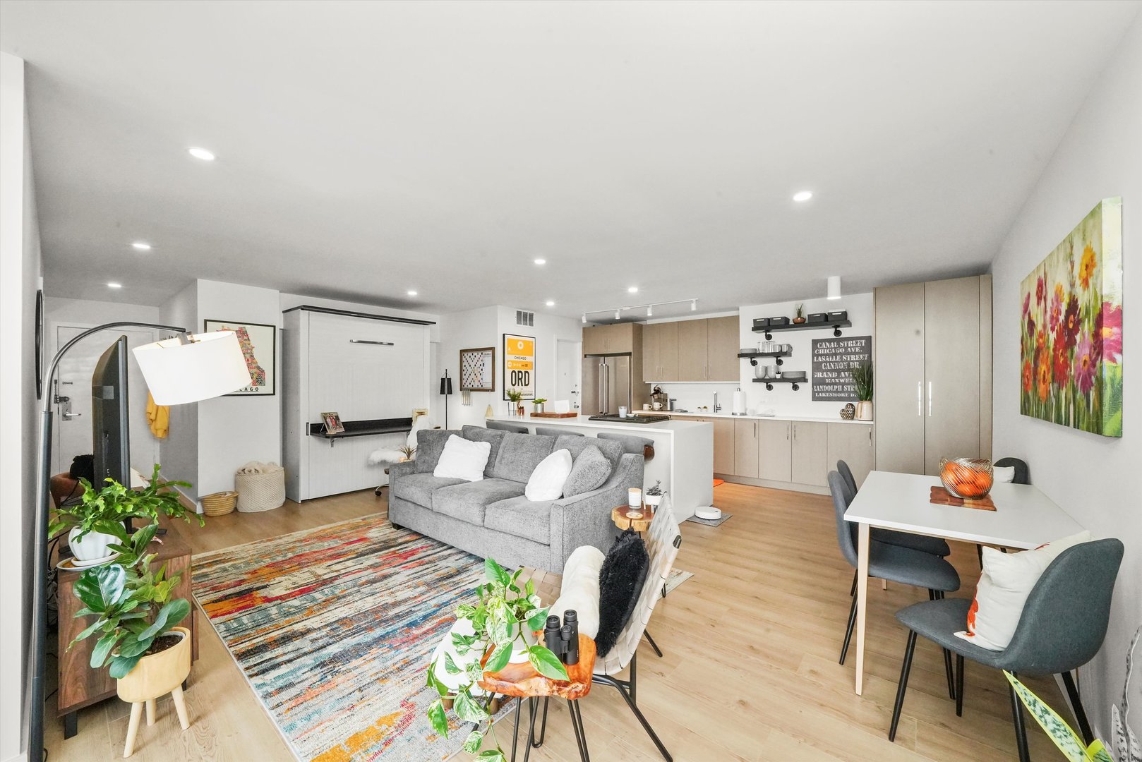 3430 N Lake Shore Drive 12J