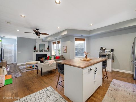 Tiny photo for 4022 N Monticello Avenue #3N, Chicago, IL 60618 (MLS # 12520082)