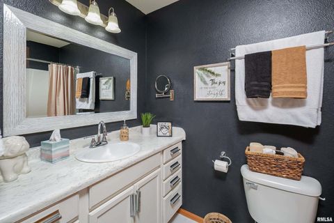 Tiny photo for 1729 Jenna Drive, Davenport, IA 52804 (MLS # QC4267759)